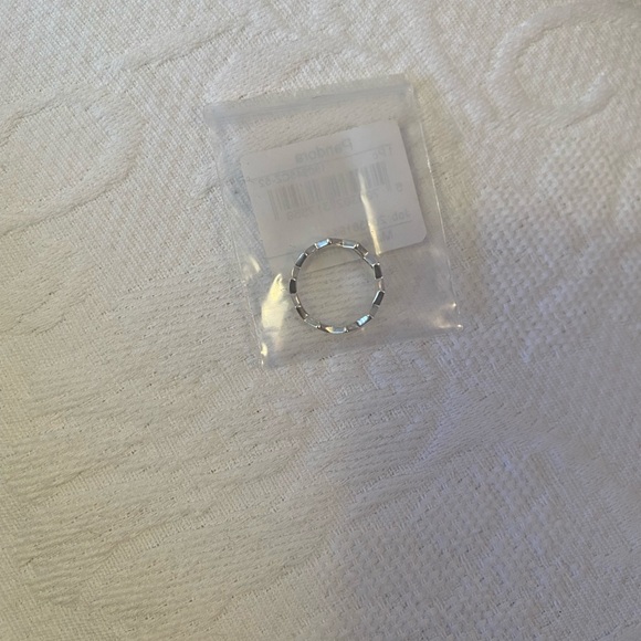NEW Pandora Zigzag Ring - Picture 5 of 5